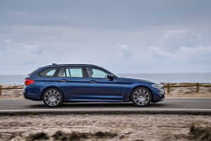 P90245018_highRes_the-new-bmw-5-series