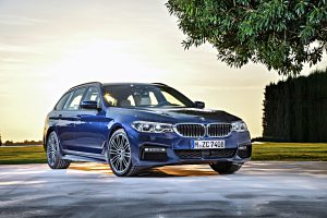 P90245023_highRes_the-new-bmw-5-series